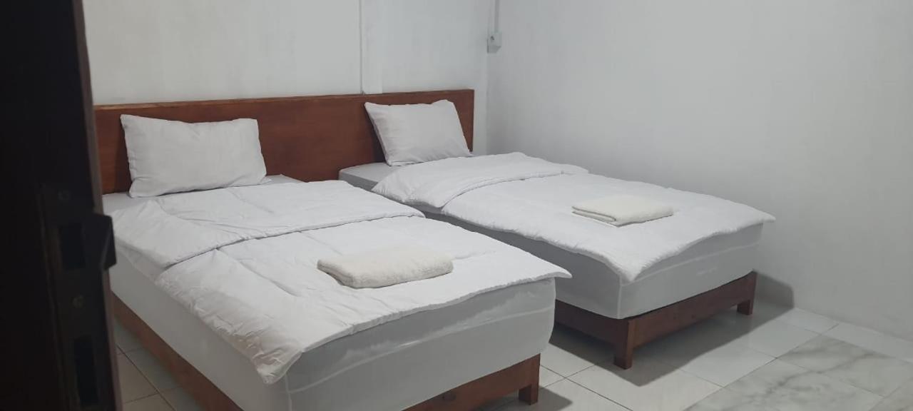 Arthur Homestay Telescope Mentawai Tua Pejat Esterno foto