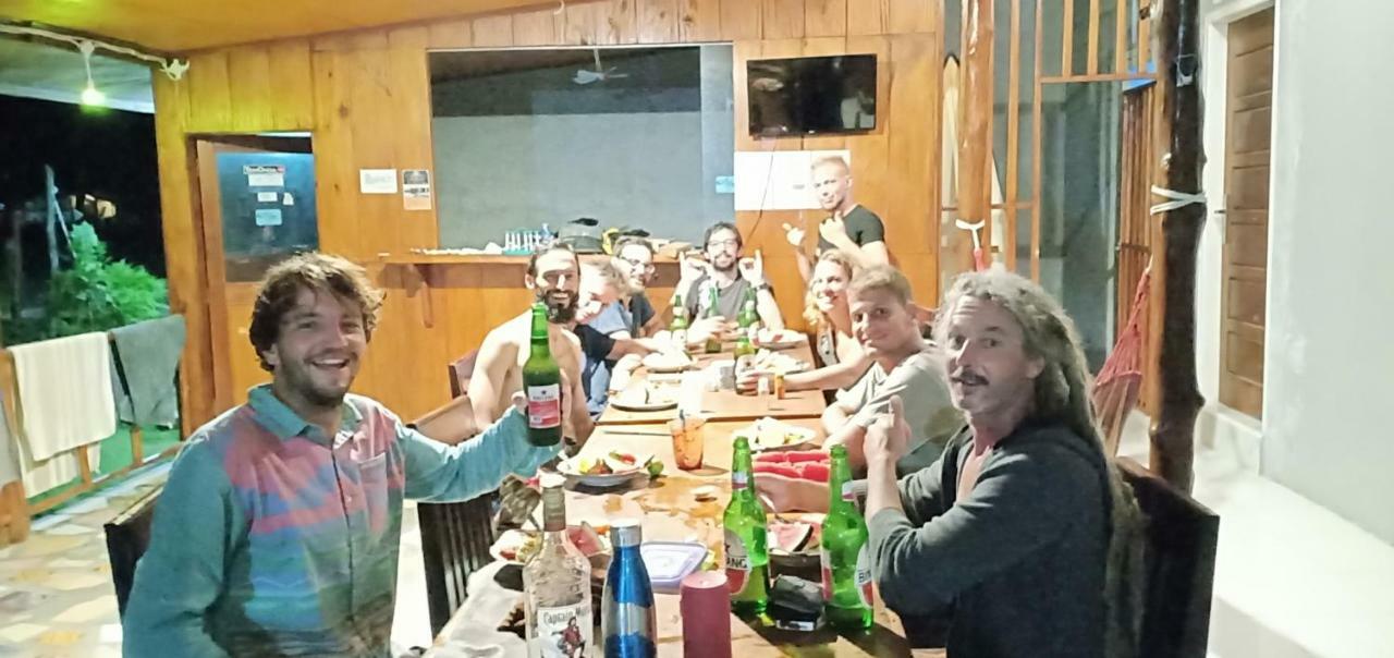 Arthur Homestay Telescope Mentawai Tua Pejat Esterno foto