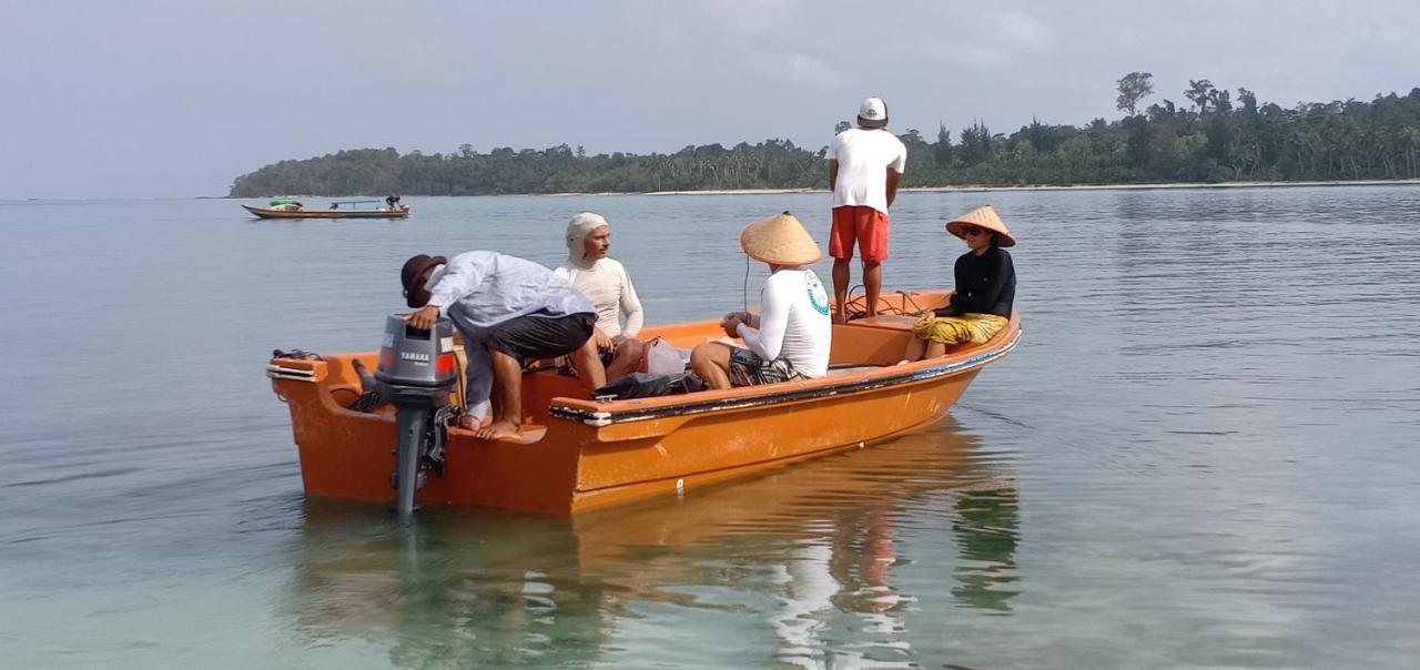 Arthur Homestay Telescope Mentawai Tua Pejat Esterno foto